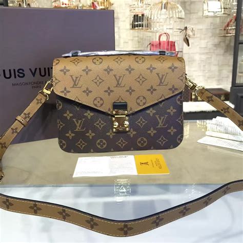 louis vuitton pochette metis online shop|louis vuitton pochette metis celebrities.